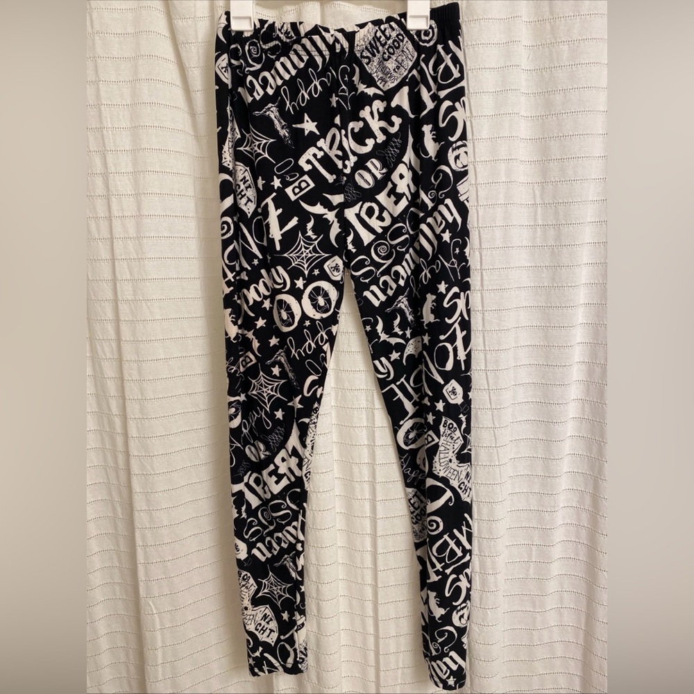 two left feet leggings Small Medium Black White Halloween Soft Comfort Fall